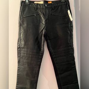 Anthropolgie Pilcro  The Stet slim ankle 5 pocket fit 28 petite